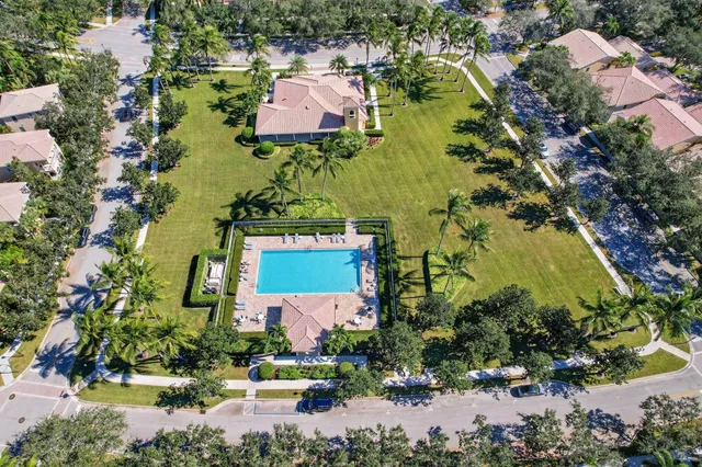 $1,399,999 | 3518 Community Drive, Jupiter, FL 33458