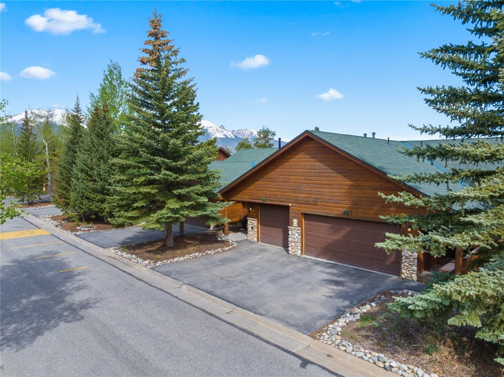 97 Lookout Ridge Drive, Unit 97 Dillon, CO 80435 - Photo 35 of 41 view of the front of the property