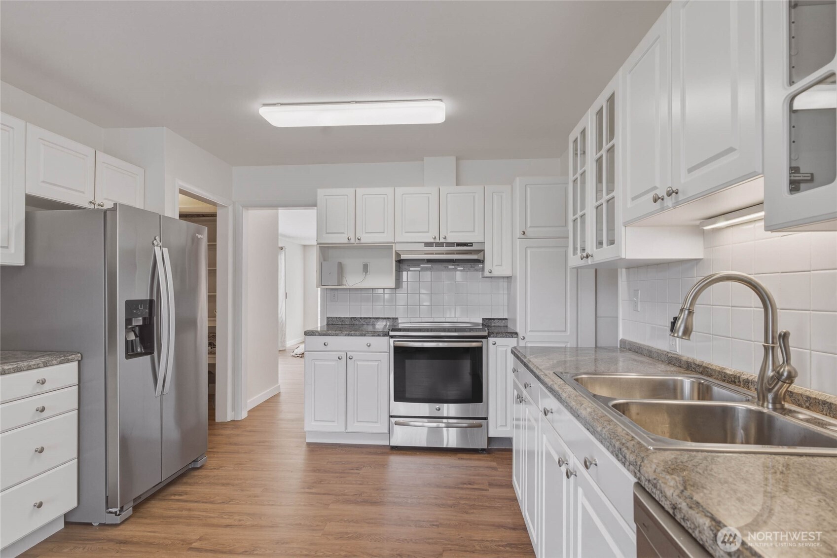 1310 Red Apple Road Wenatchee, WA 98801 - Photo 13 of 39