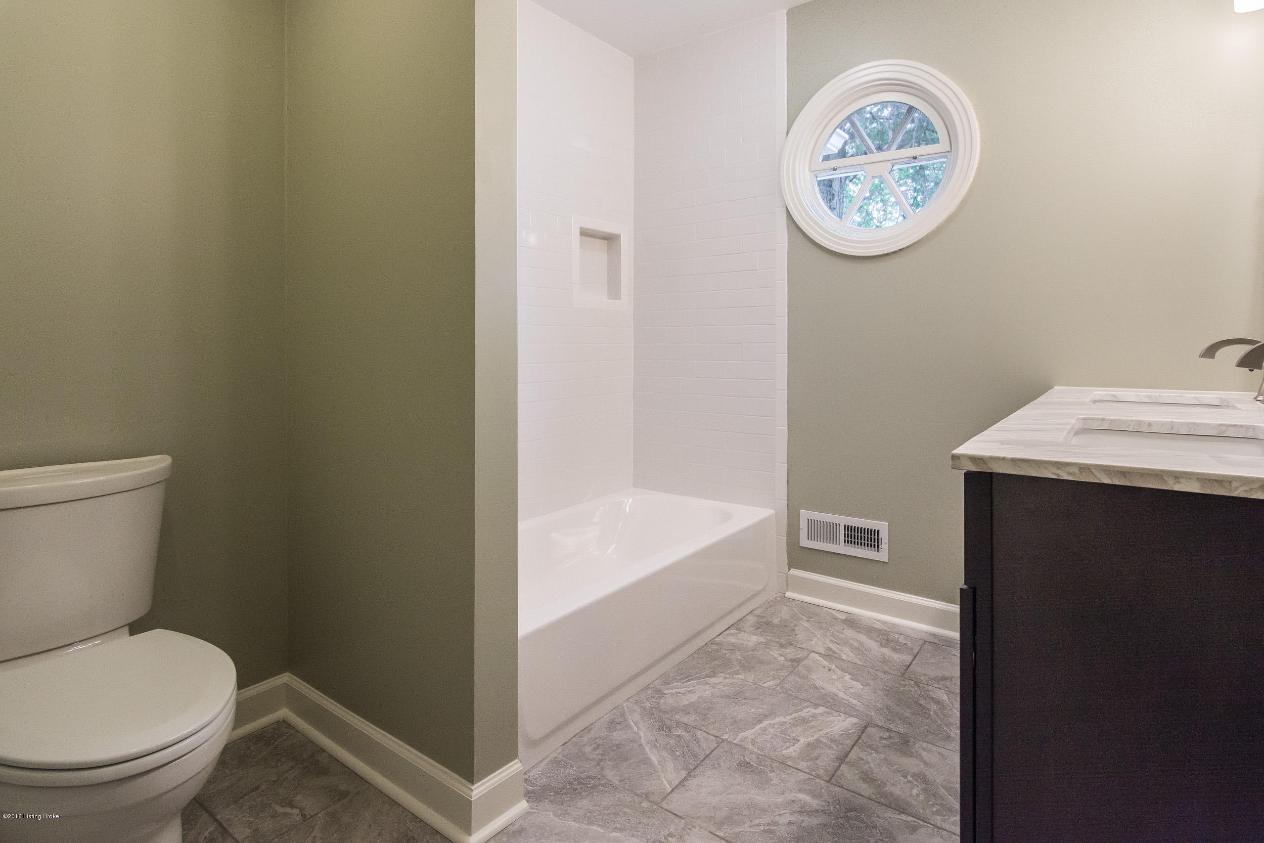 2405 Merrick Road Louisville, KY 40207 - Photo 21 of 35 2405 Merrick Road-45