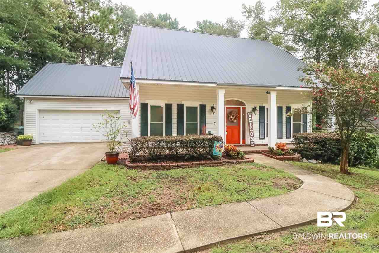 172 Lakeview Loop Daphne, AL 36526 - Photo 2 of 33