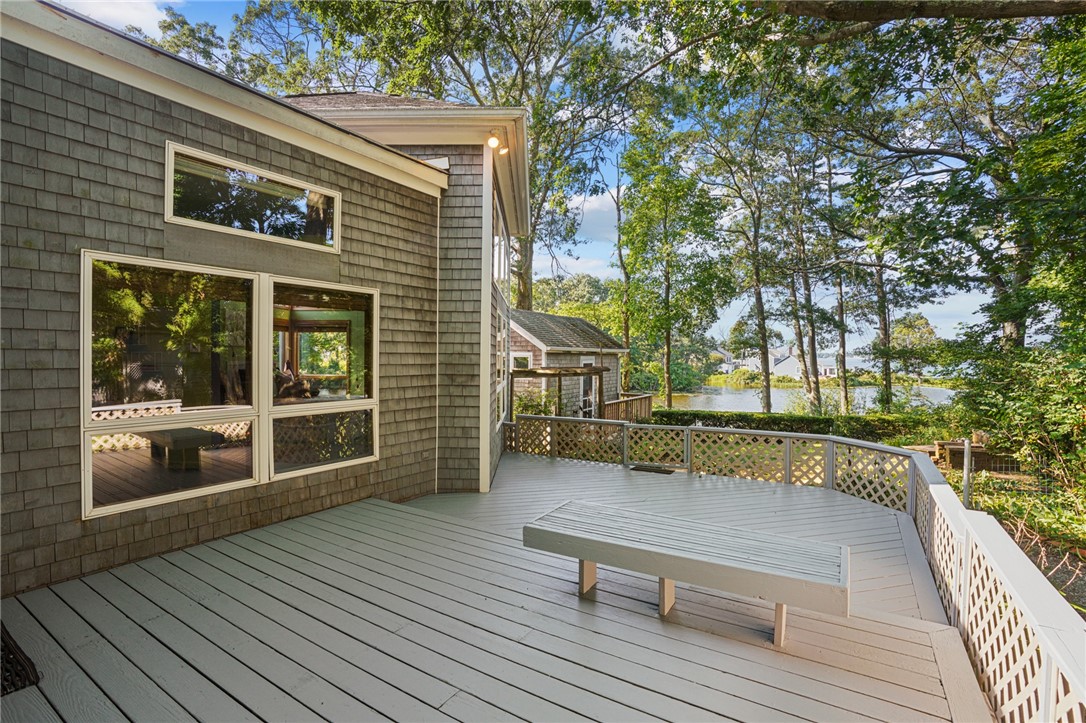 41 Rosedale Road Warwick, RI 02818 - Photo 20 of 40