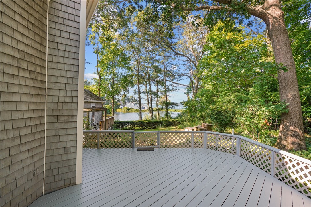 41 Rosedale Road Warwick, RI 02818 - Photo 21 of 40