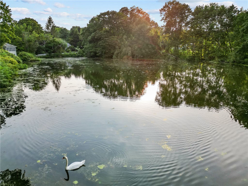 41 Rosedale Road Warwick, RI 02818 - Photo 5 of 40