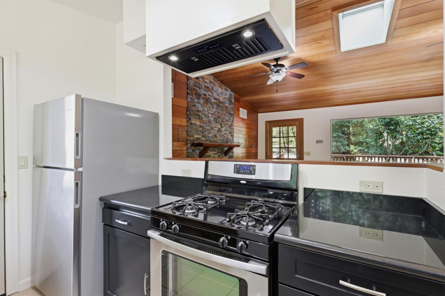 1270 Quarry Road Felton, CA 95018 - Photo 15 of 55