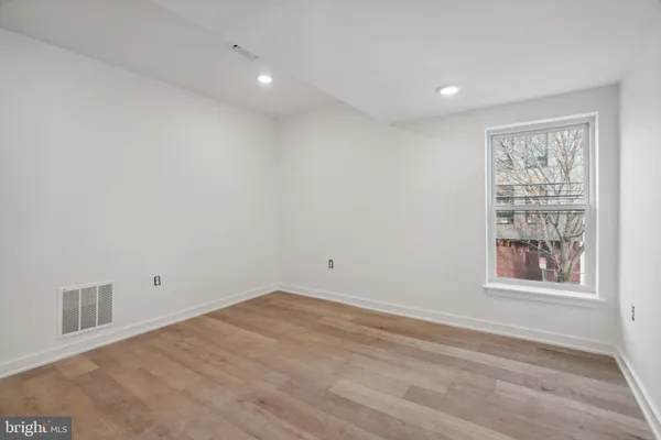 $2,250 | 1873 Frankford Avenue, Unit 2F, Philadelphia, PA 19125