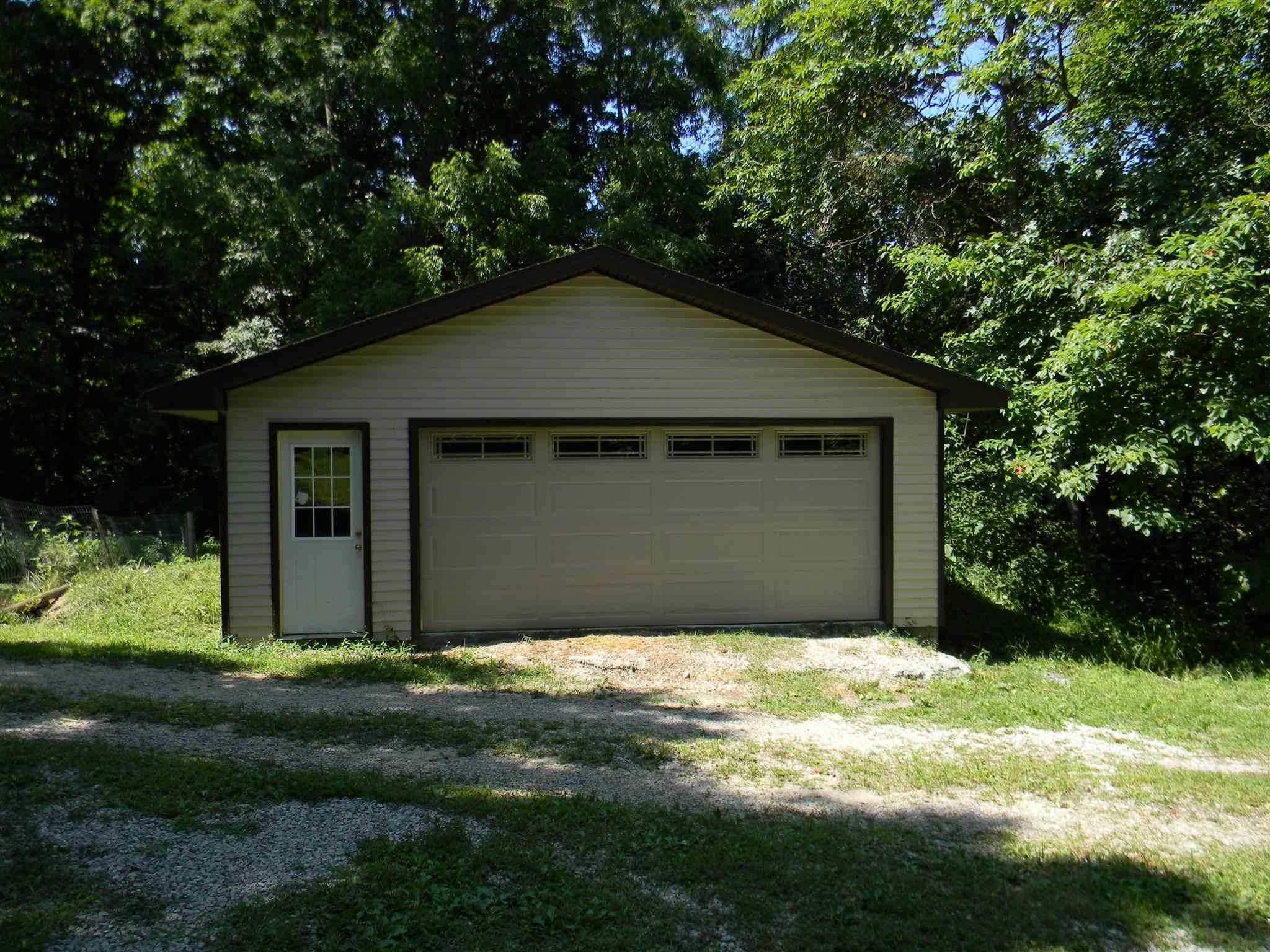 9720 Lehman Road Worthington, IN 47471 - Photo 25 of 36 Gallery Image 25
