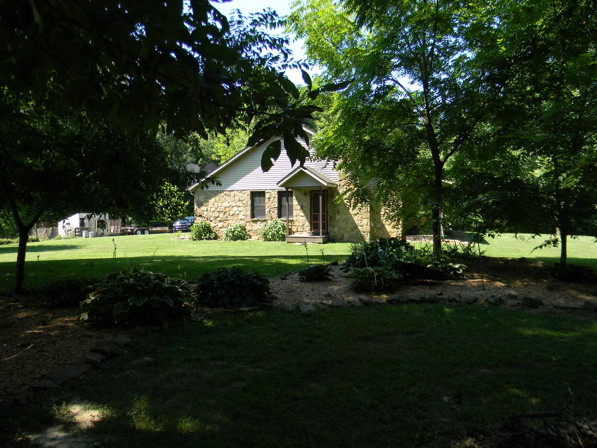 9720 Lehman Road Worthington, IN 47471 - Photo 4 of 36 Gallery Image 4
