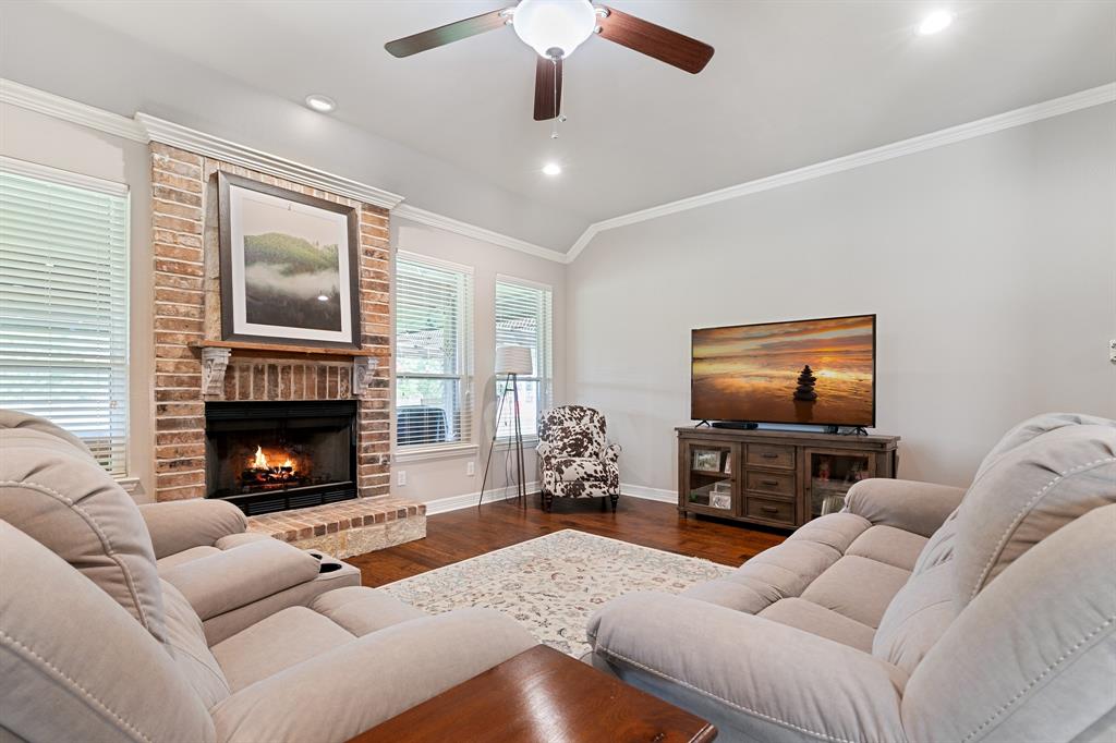 8000 Rodeo Drive Denton, TX 76208 - Photo 5 of 40