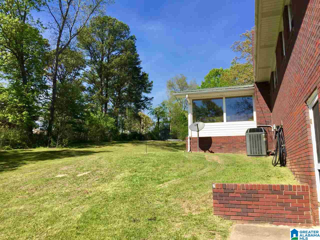 4910 Post Oak Road Anniston, AL 36206 - Photo 3 of 49