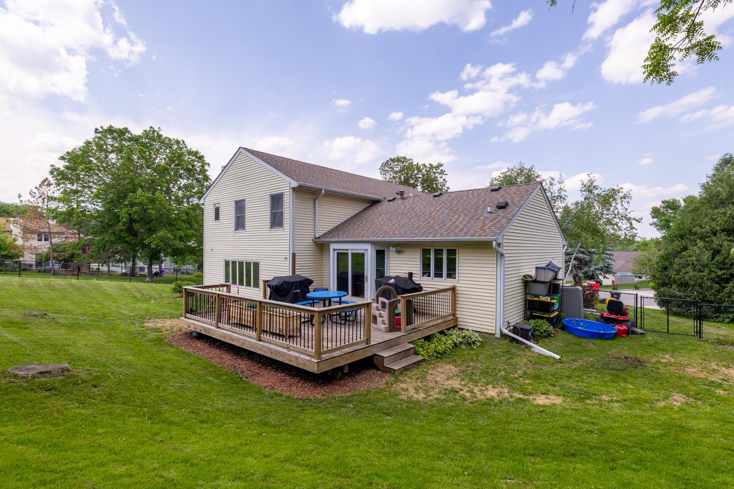 2217 Regent Lane Southwest Rochester, MN 55902 - Photo 35 of 36