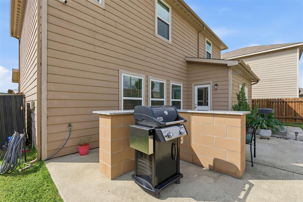 14229 Bridgeview Lane Dallas, TX 75253 - Photo 25 of 29 a view of outdoor space and barbecue grill