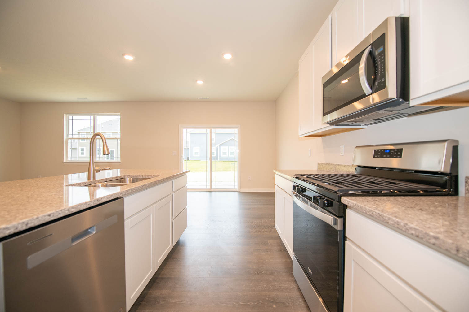 363 Limerick Lane Pendleton, IN 46064 - Photo 15 of 51