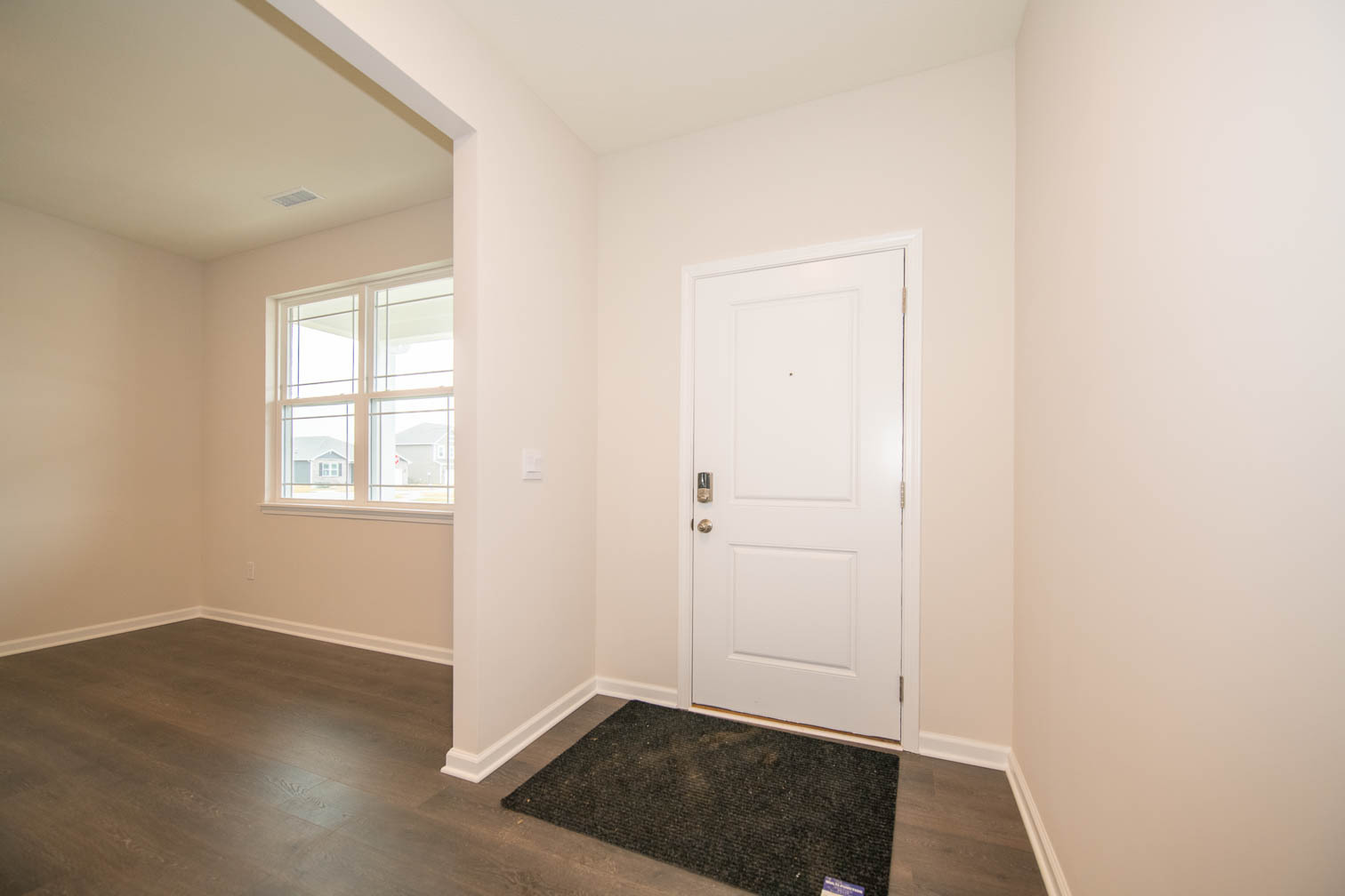 363 Limerick Lane Pendleton, IN 46064 - Photo 5 of 51