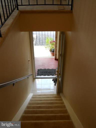 109 West Conway Street, Unit R Baltimore, MD 21201 - Photo 18 of 24 Staircase
