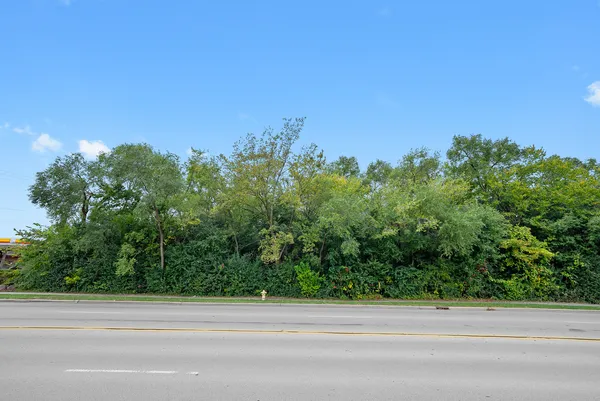 $1,500,000 | 1152-1168 South Meyers Road, Lombard, IL 60148