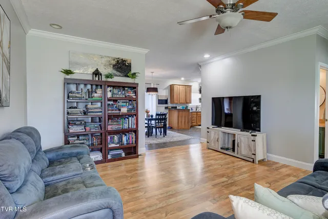 $339,999 | 3039 Rocky Springs Road, Piney Flats, TN 37686