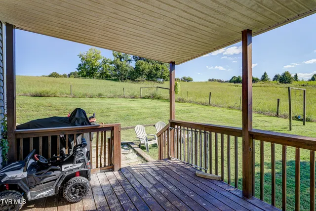 $339,999 | 3039 Rocky Springs Road, Piney Flats, TN 37686