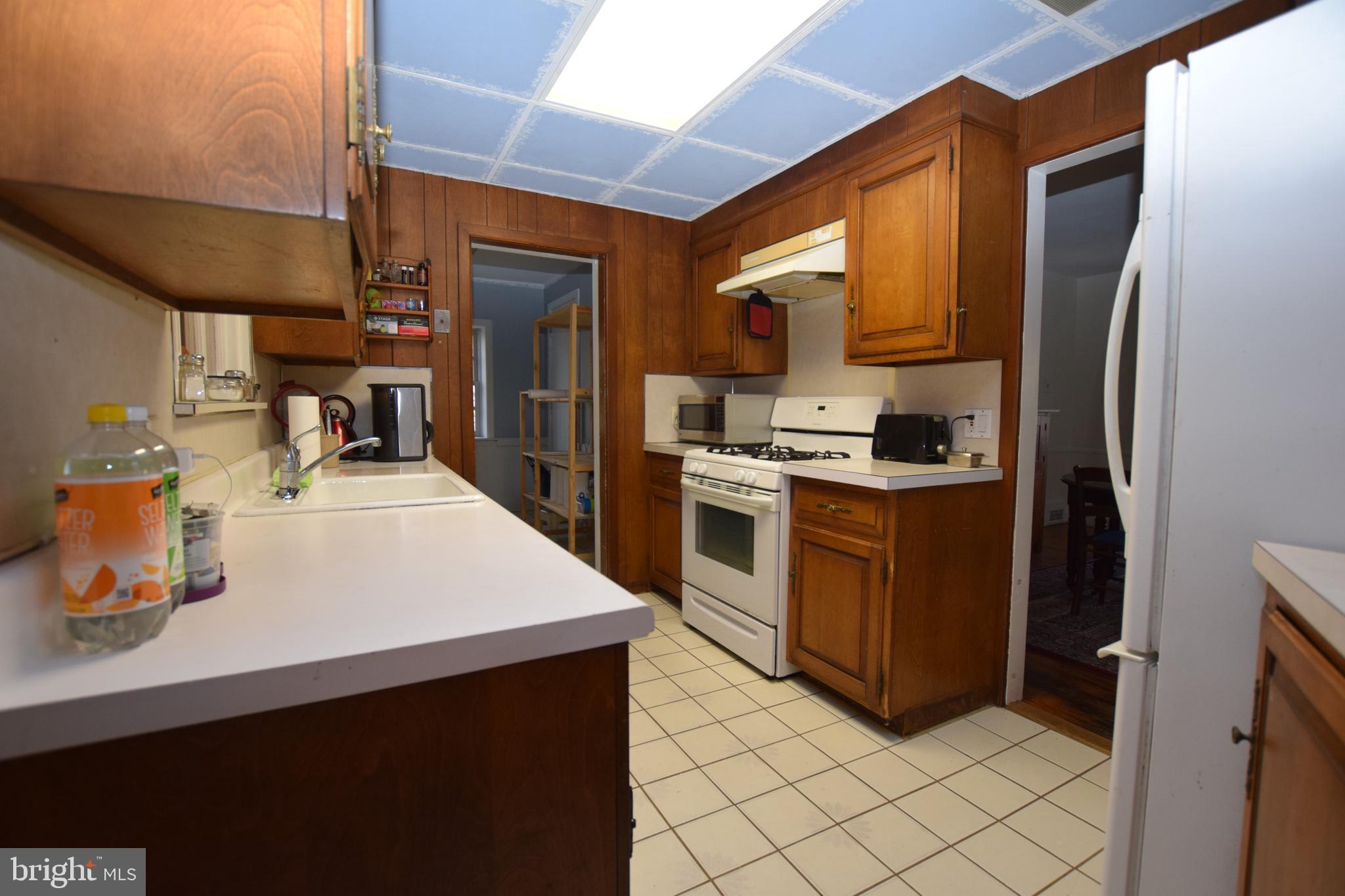 733 South Providence Road Wallingford, PA 19086 - Photo 10 of 48