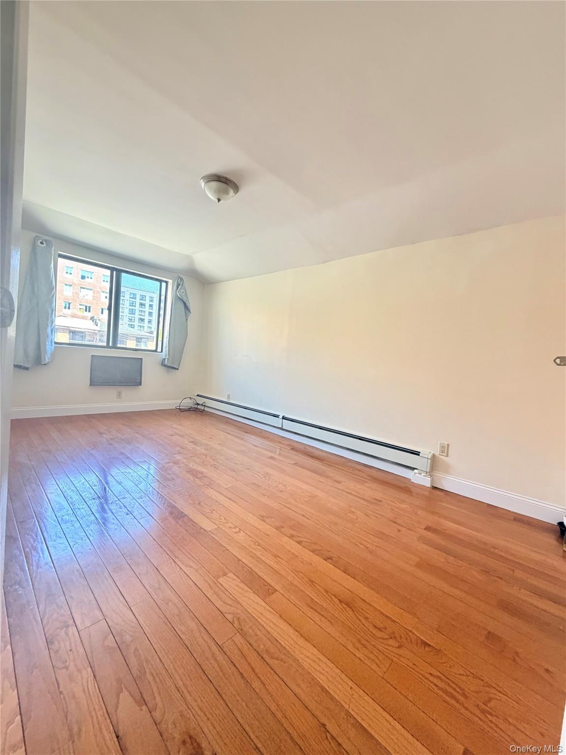 133-08 41st Road, Unit 3 Queens, NY 11355 - Photo 5 of 6