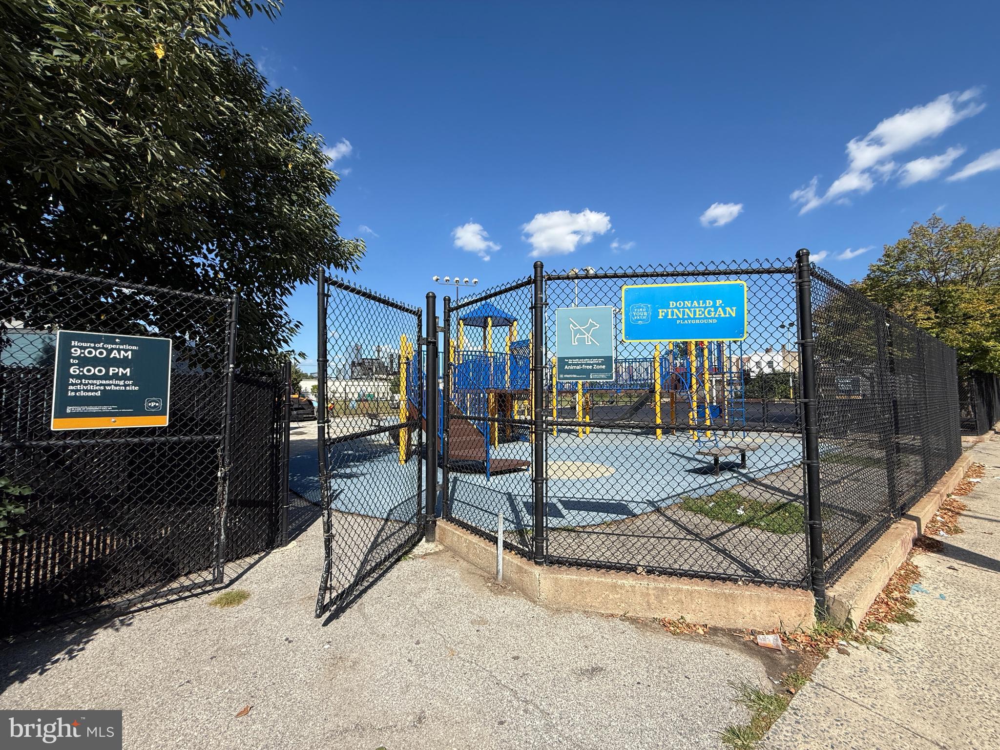 2943 Wharton Street Philadelphia, PA 19146 - Photo 2 of 36 a view of a gym