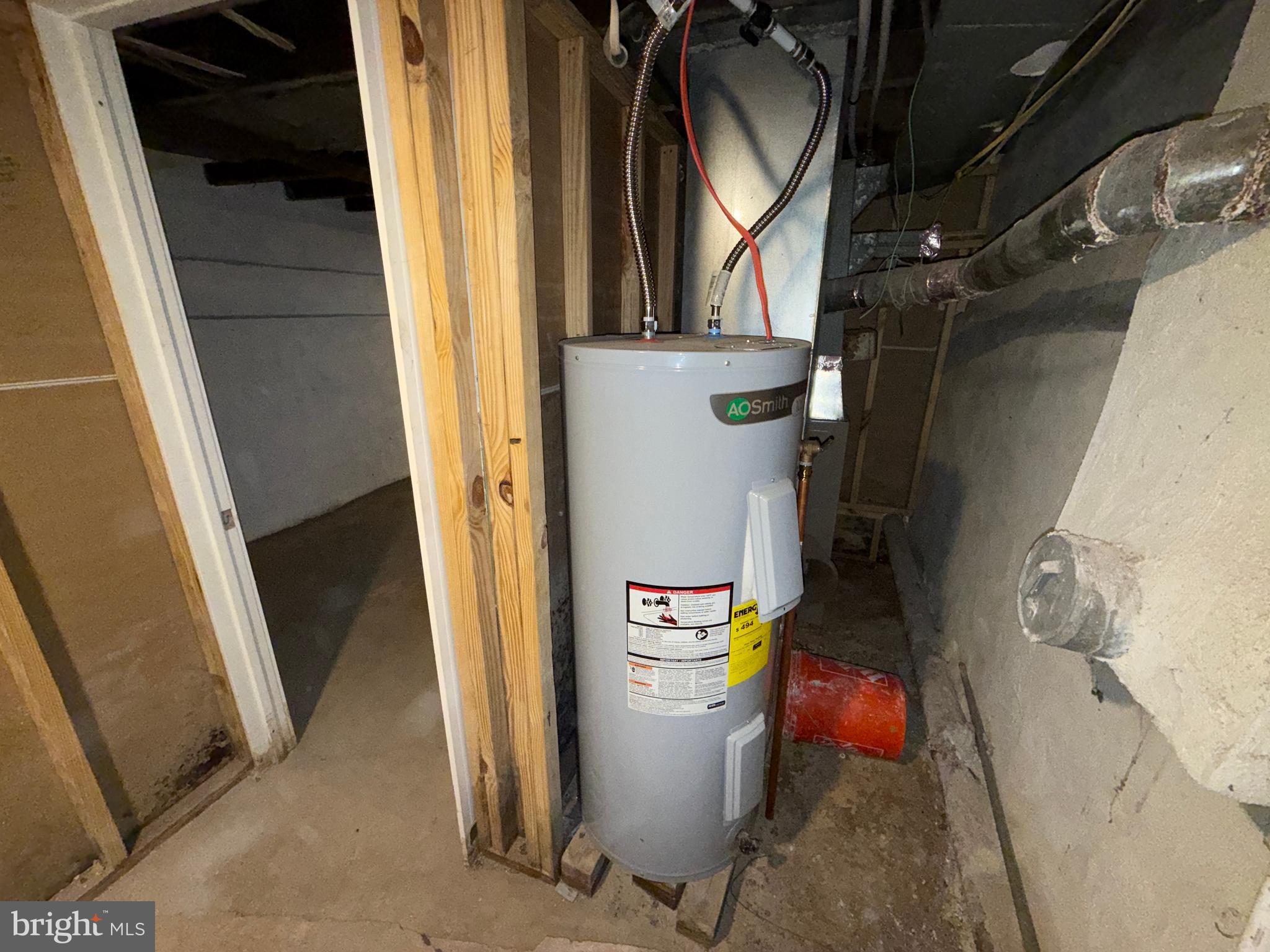2943 Wharton Street Philadelphia, PA 19146 - Photo 35 of 36 a view of storage and utility room