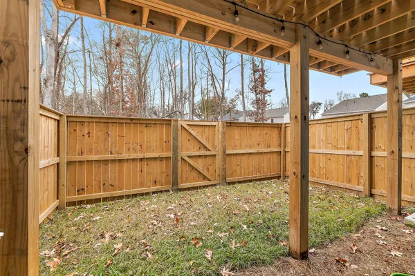 $2,595 | 2011 Quiet Ibis Road, Hanahan, SC 29410