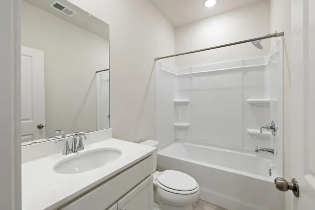 $2,695 | 2011 Quiet Ibis Road, Hanahan, SC 29410