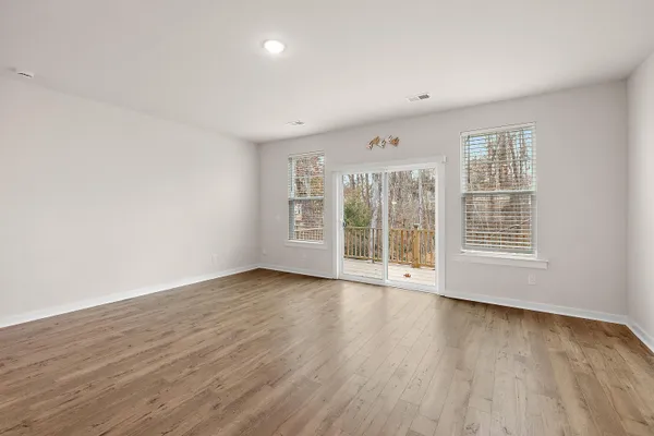 $2,595 | 2011 Quiet Ibis Road, Hanahan, SC 29410