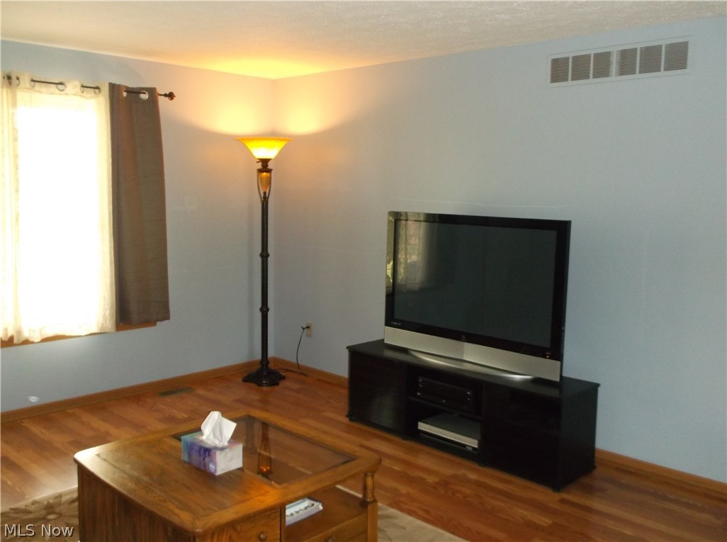 44243 Albrecht Road Elyria, OH 44035 - Photo 12 of 18 Gallery Image 12