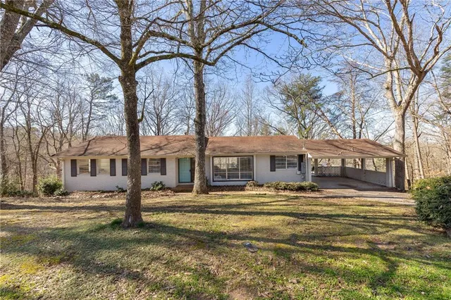 $739,500 | 2251 Skyline Drive, Gainesville, GA 30501