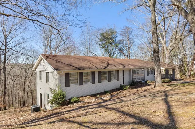 $739,500 | 2251 Skyline Drive, Gainesville, GA 30501