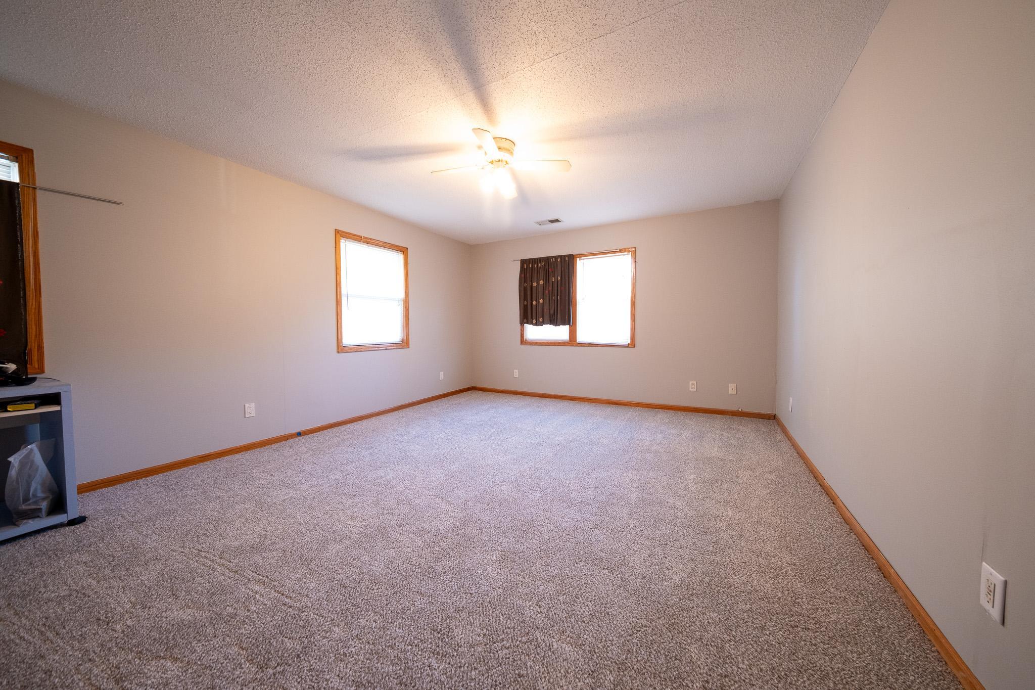 6620 Oakland Avenue South Richfield, MN 55423 - Photo 16 of 27