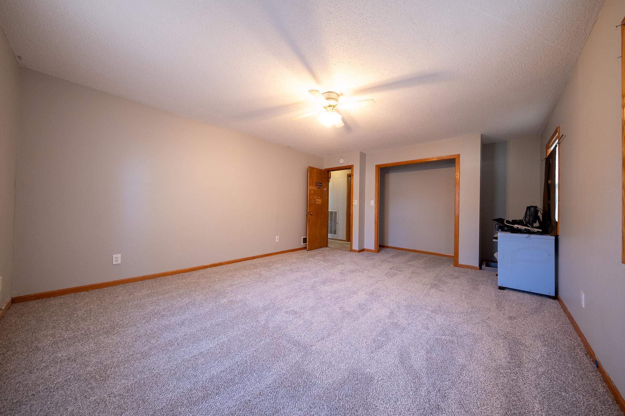 6620 Oakland Avenue South Richfield, MN 55423 - Photo 18 of 27