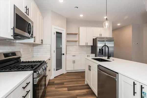 $615,000 | 404 Barbara Circle, Cloquet, MN 55720