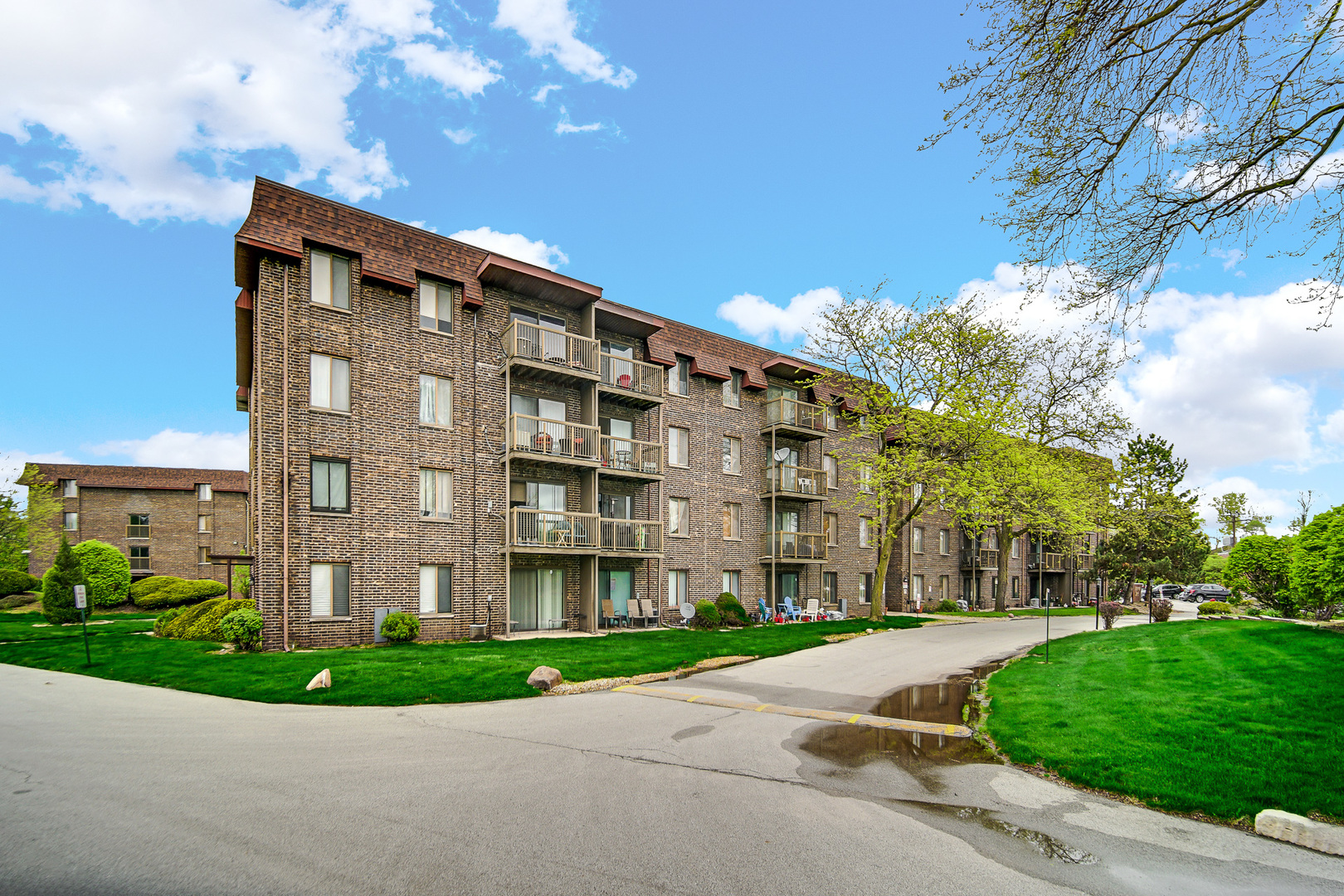 820 Elder Road, Unit C413 Homewood, IL 60430 - Photo 1 of 21 Gallery Image 1