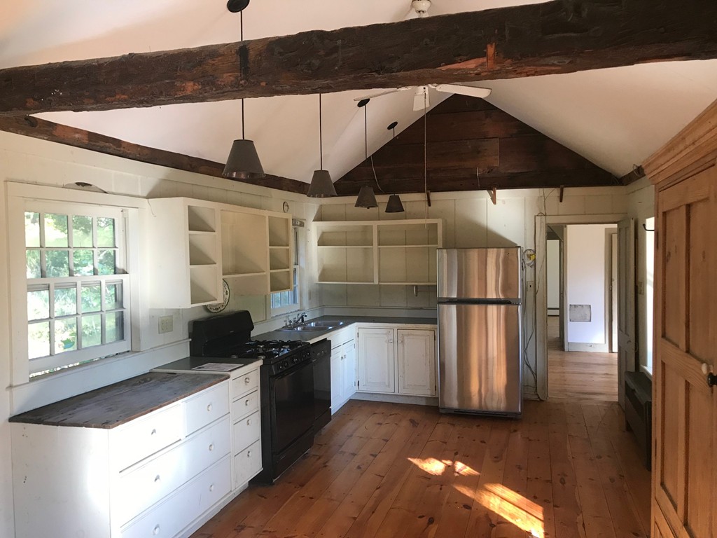 81 March Road Ashfield, MA 01370 - Photo 5 of 24