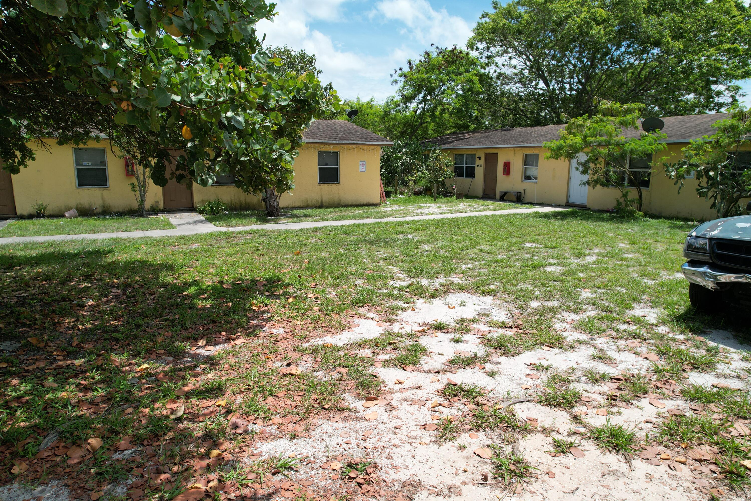4537 Coconut Road Lake Worth, FL 33461 - Photo 19 of 55 dji_fly_20260610_141446_488_178111642904