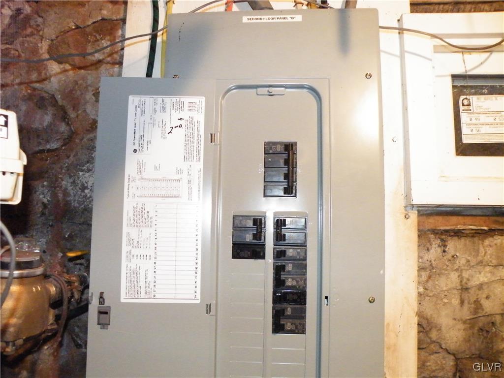 964 Catasauqua Road Whitehall, PA 18052 - Photo 26 of 30 2nd floor elec panel