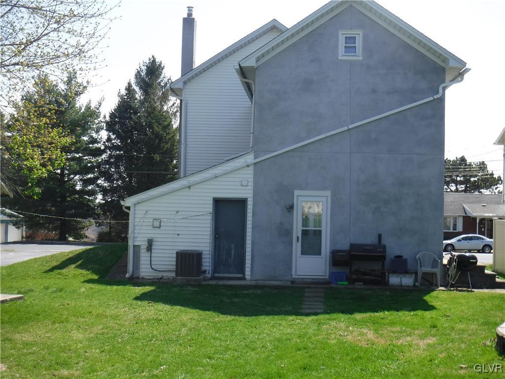 964 Catasauqua Road Whitehall, PA 18052 - Photo 7 of 30 Gallery Image 7