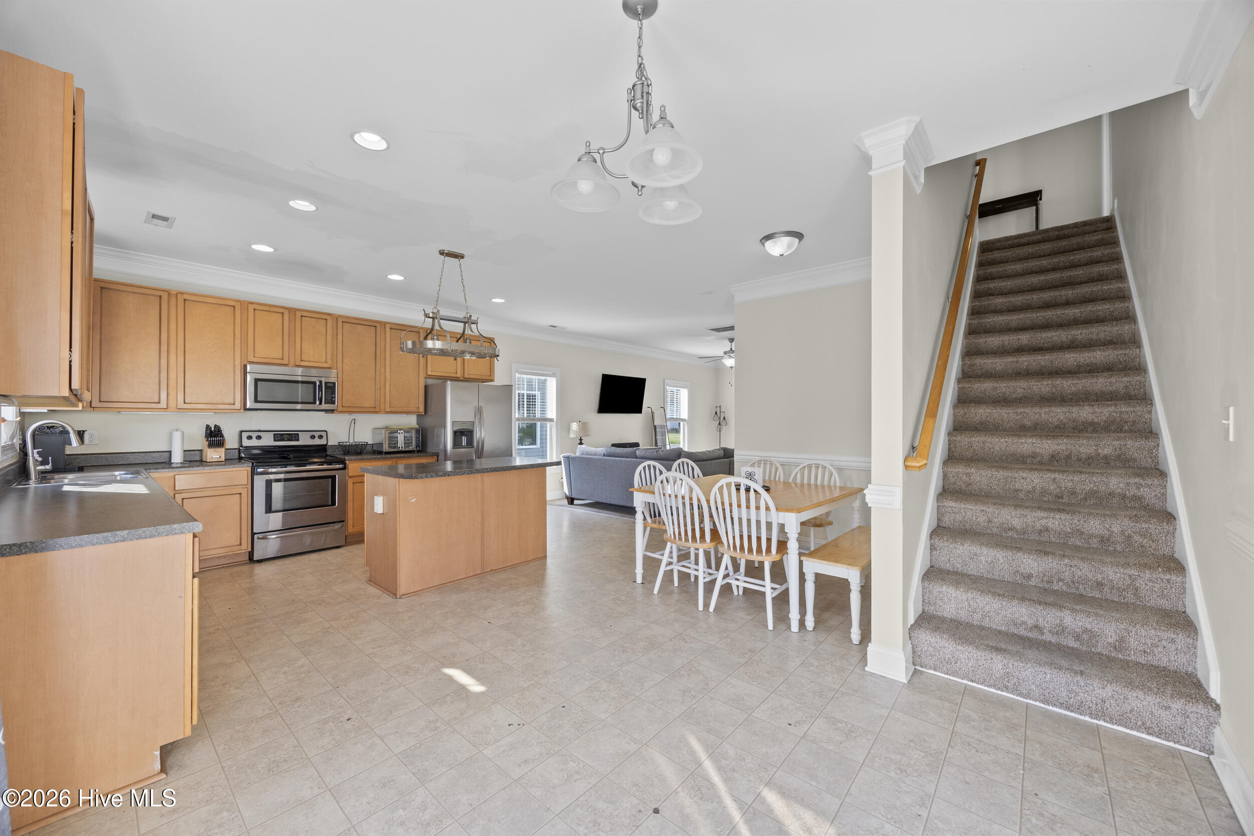 116 Thompson Street Jacksonville, NC 28540 - Photo 13 of 35 Kitchen