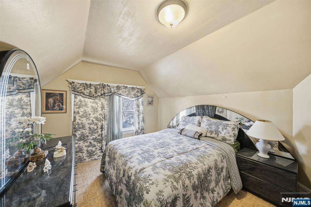 228 Duane Street Orange, NJ 07050 - Photo 23 of 42