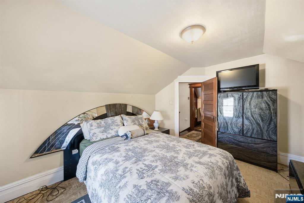 228 Duane Street Orange, NJ 07050 - Photo 24 of 42