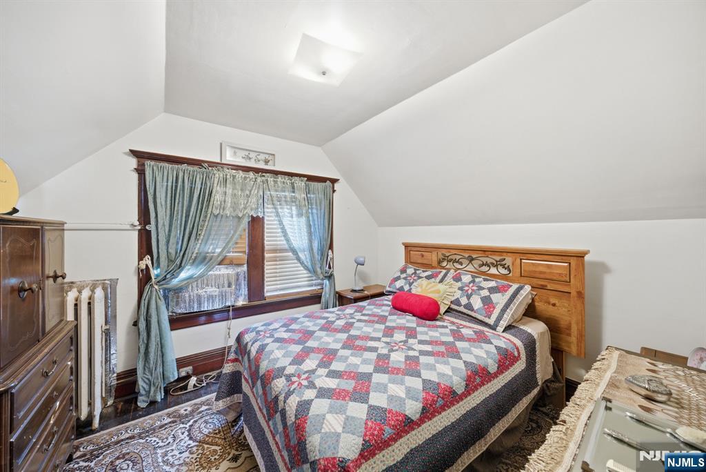 228 Duane Street Orange, NJ 07050 - Photo 26 of 42