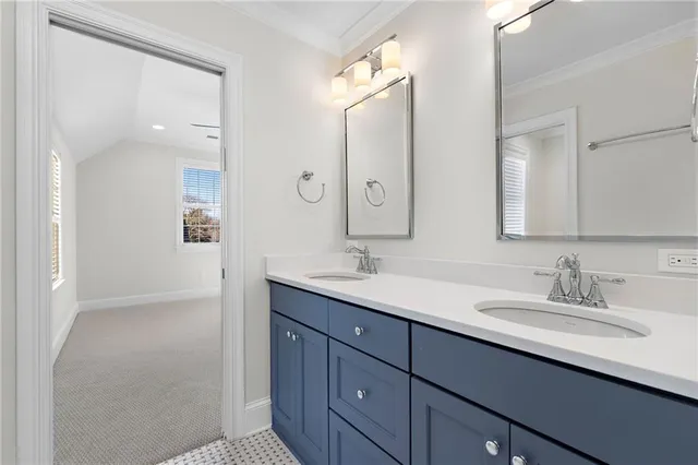 $1,500,000 | 4226 West 74th Street, Prairie Village, KS 66208