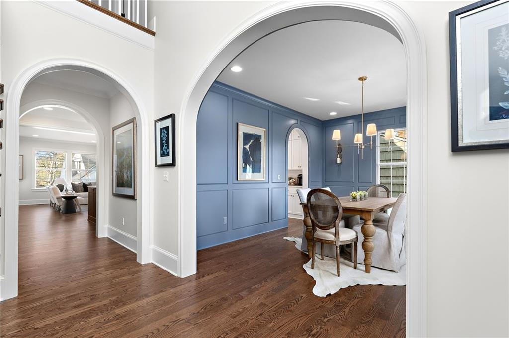 4226 West 74th Street Prairie Village, KS 66208 - Photo 4 of 50