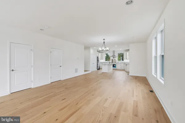 $898,000 | 226 South Water Street, Chestertown, MD 21620