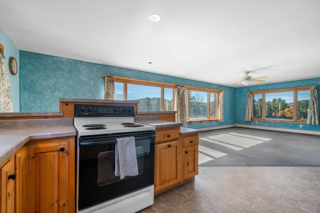 $949,000 | 120 Deering Center Road, Deering, NH 03244