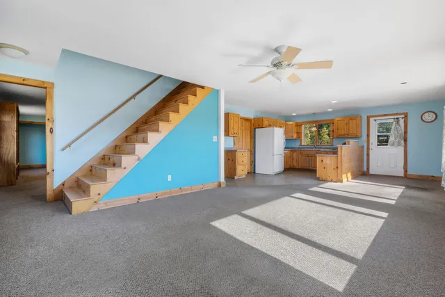 $949,000 | 120 Deering Center Road, Deering, NH 03244