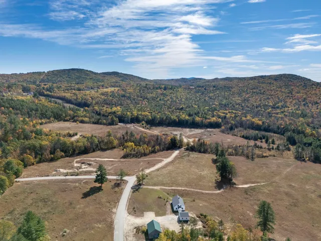 $949,000 | 120 Deering Center Road, Deering, NH 03244